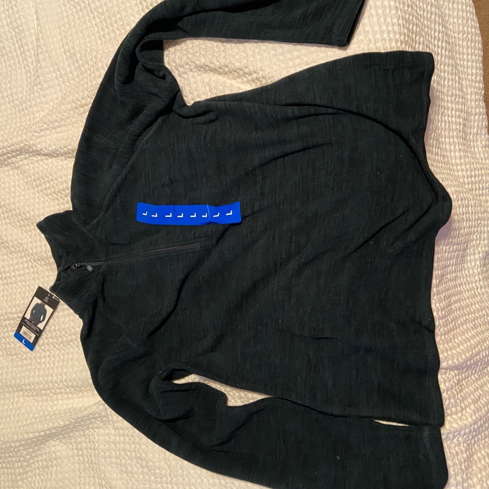 Green fleece zip up
